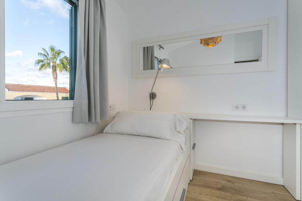 Apartaments Cales de Ponent