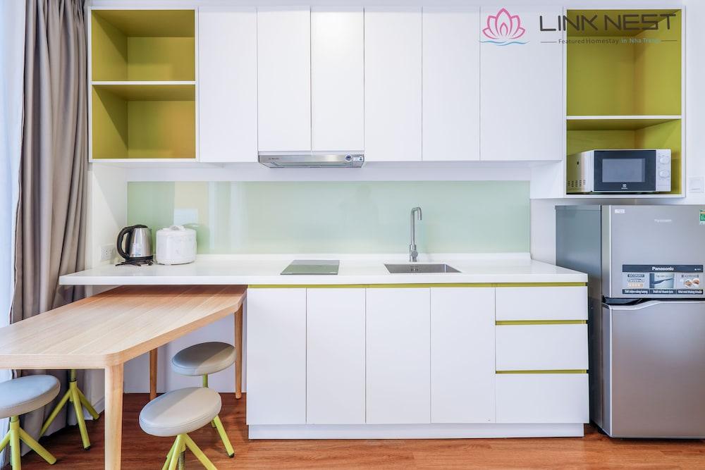 LinkNest Seaview Apartment