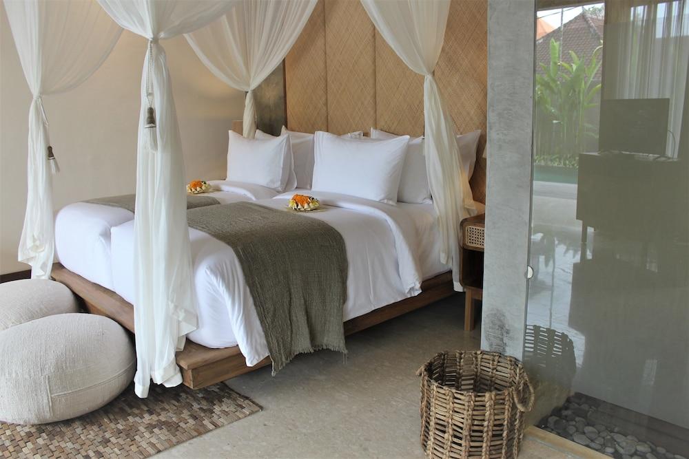 Purana Suite Ubud