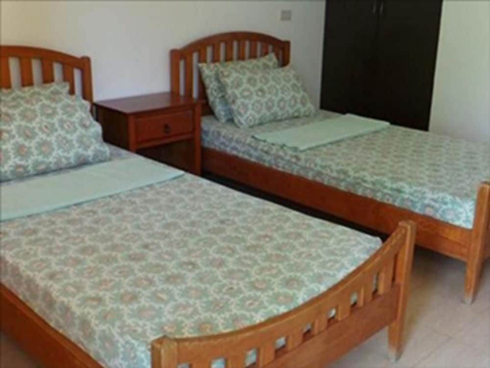 Palm Seaside Inn and Beach Resort