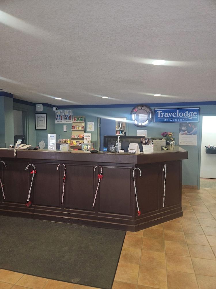 Travelodge by Wyndham Edson