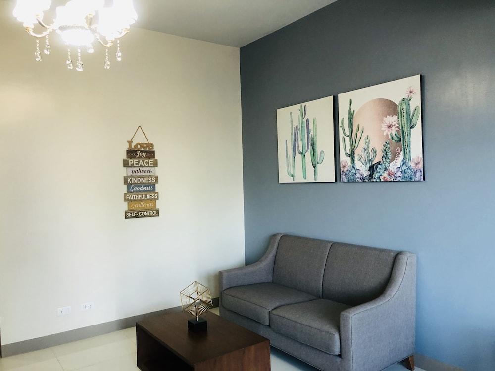 Gotophi at One Uptown Residence