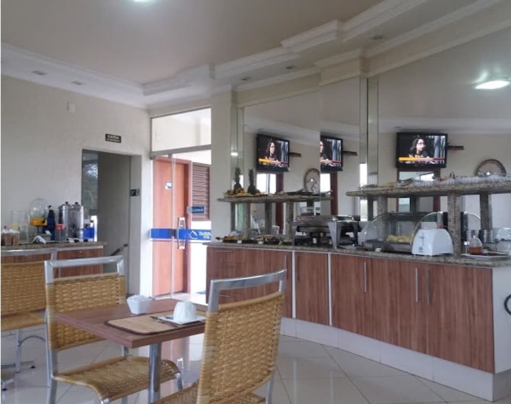 Village Palace Hotel