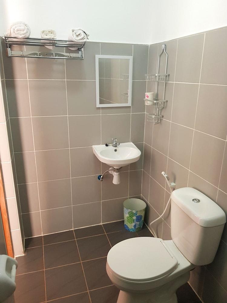 Country Corner Guest House