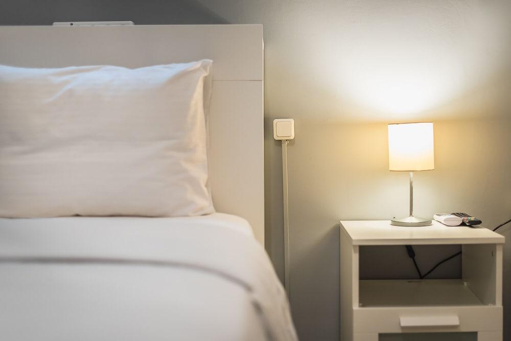 Welcoming Koukaki Home  by Cloudkeys