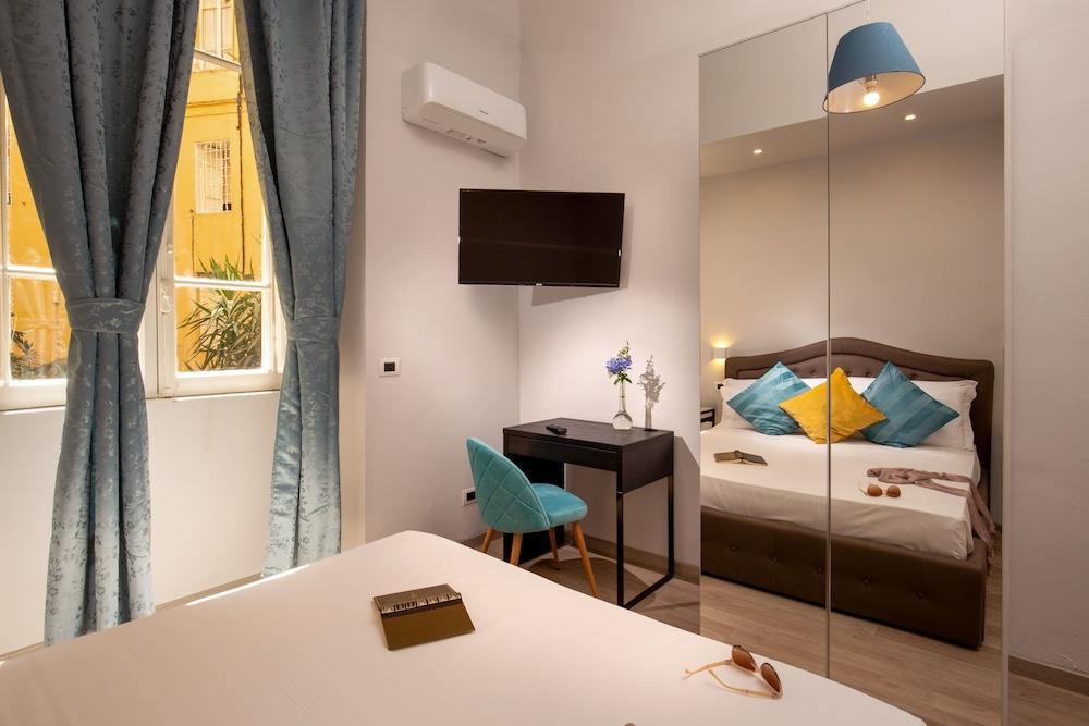 The Shell Rome Suite