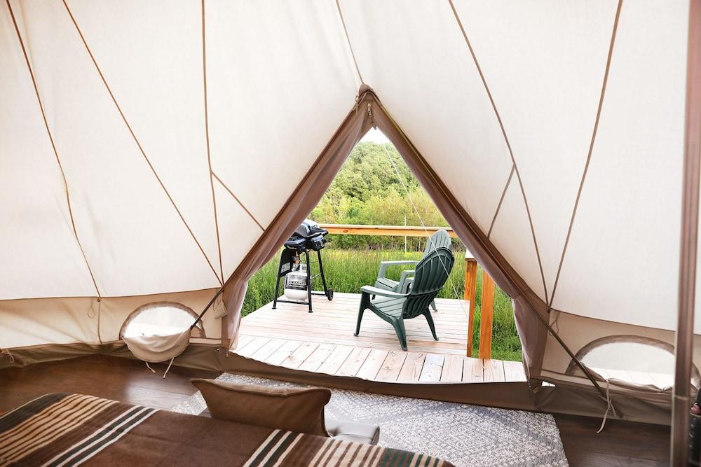 Glampotel Natural Gardens