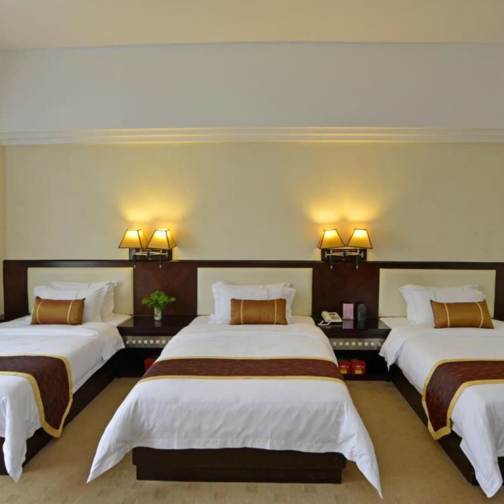 Sunrise Hot Spring Hotel