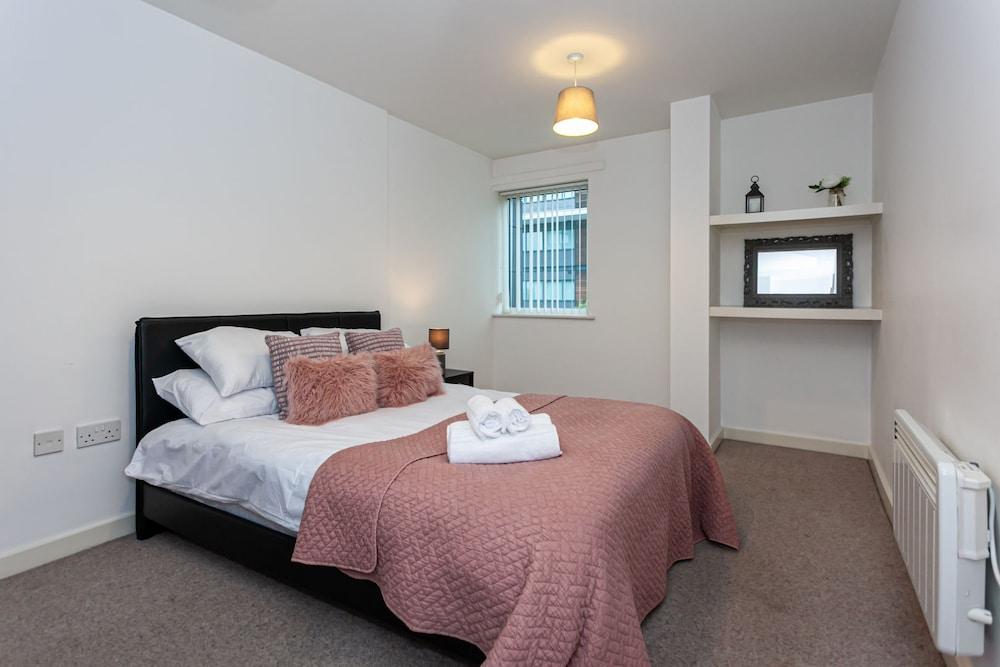 Stunning Manchester Apartment