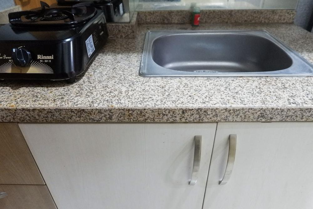 Homey Studio Apartment at Pavilion Permata