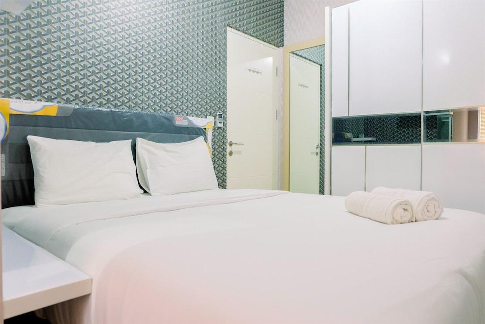 Enjoy 2BR @ Springlake Apartment