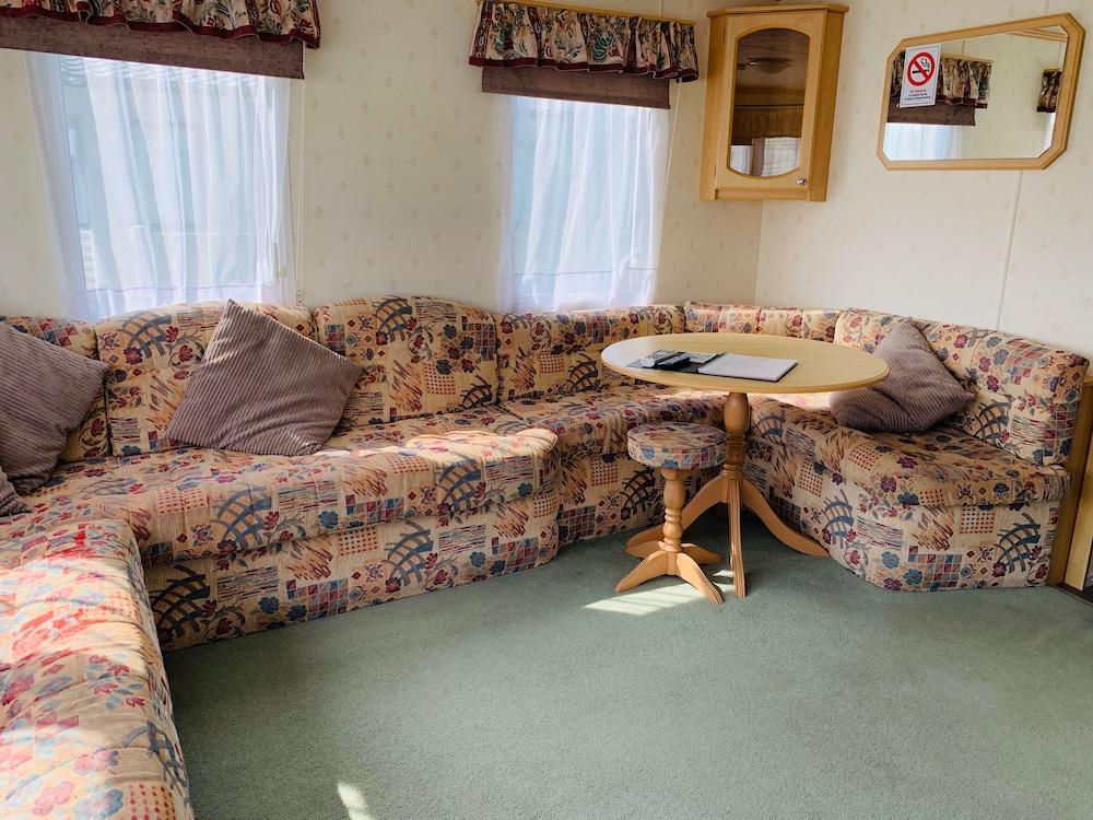 Golden Sands Caravan Hire