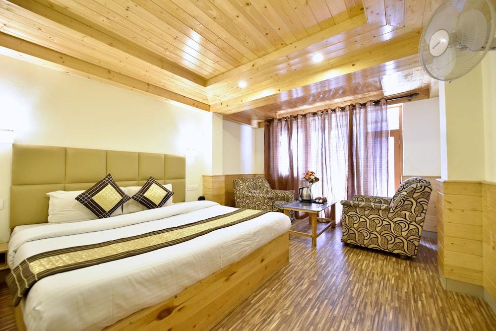 Ride At Hill-Nihal Hotel & Cottage