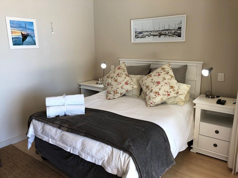 Bantry Retreat - Adults Only