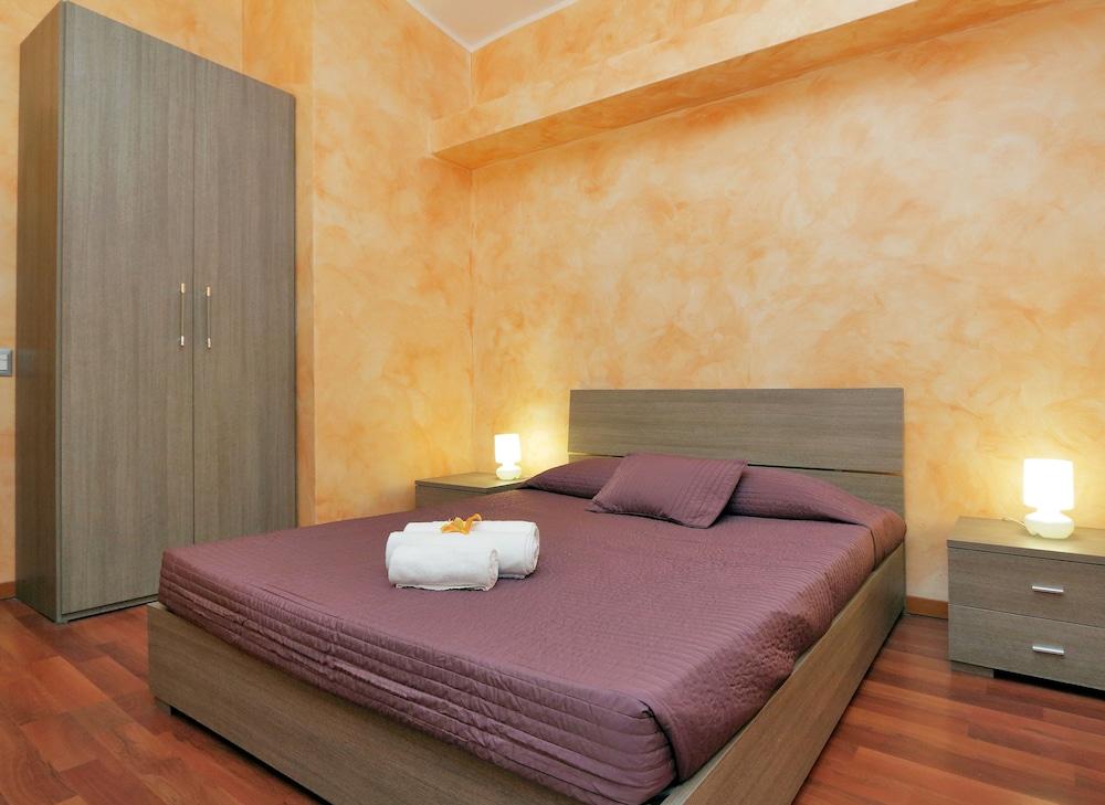 LuckyDomus Esquilino apartment