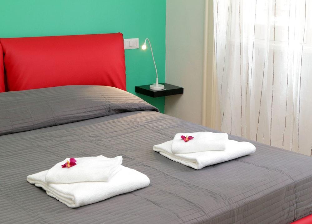 Lucky Domus Vatican apartment