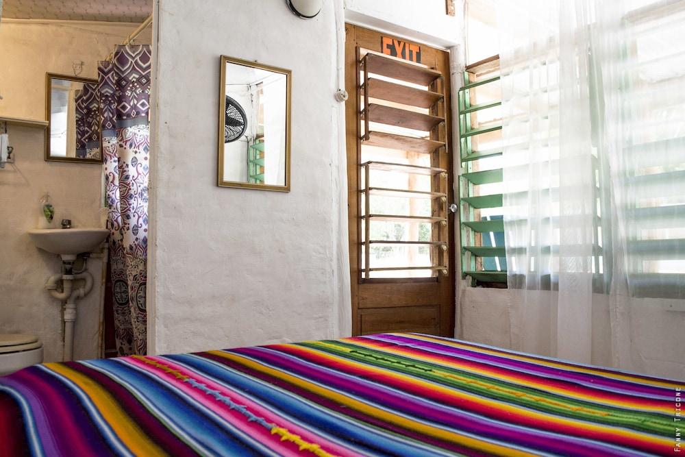 Backpackers Paradise