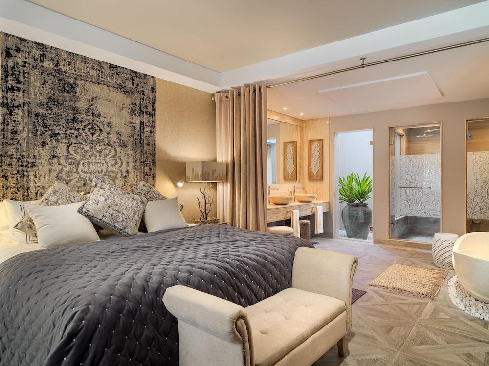 Royal River, Luxury Hotel - Adults Only