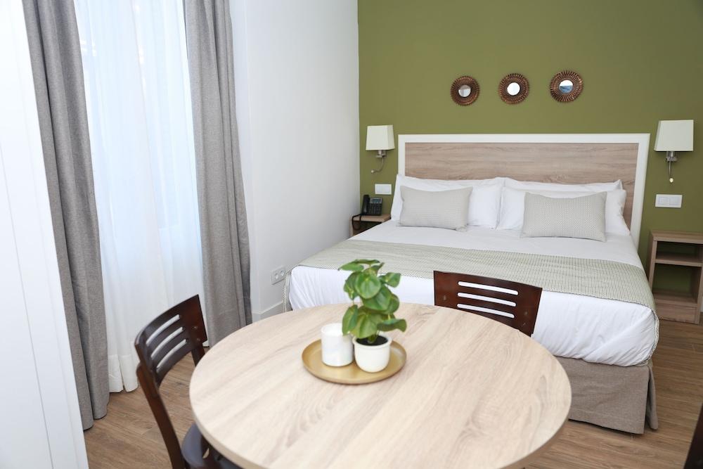 New Point Madrid Opera