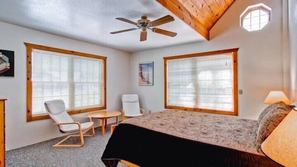 Scenic Wonders & Apt 6 Bedrooms