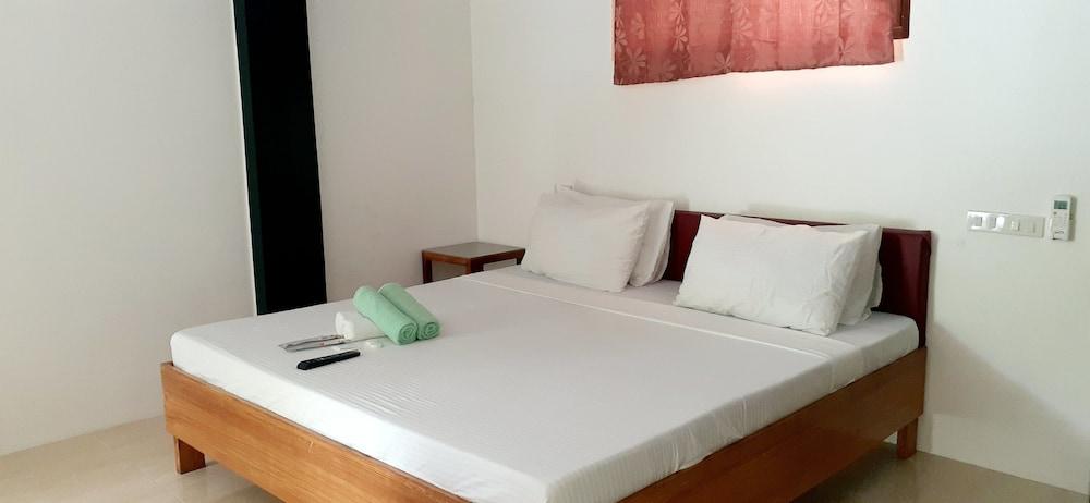 Jalyn's Resort & Restaurant