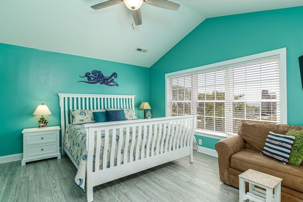 467 Caribbean Way - 4 Br Home