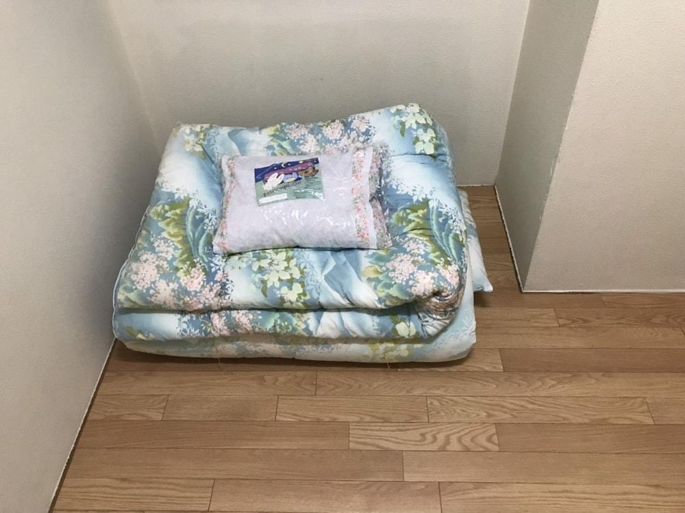 Shirayurisou - Male Only