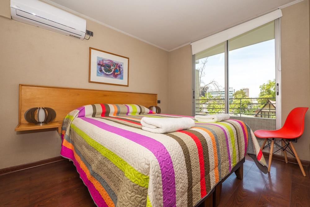 Red Velvet  Apartment