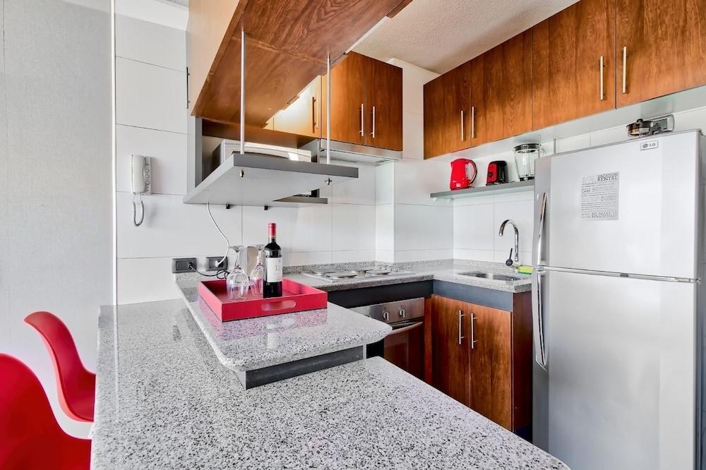 Red Velvet  Apartment