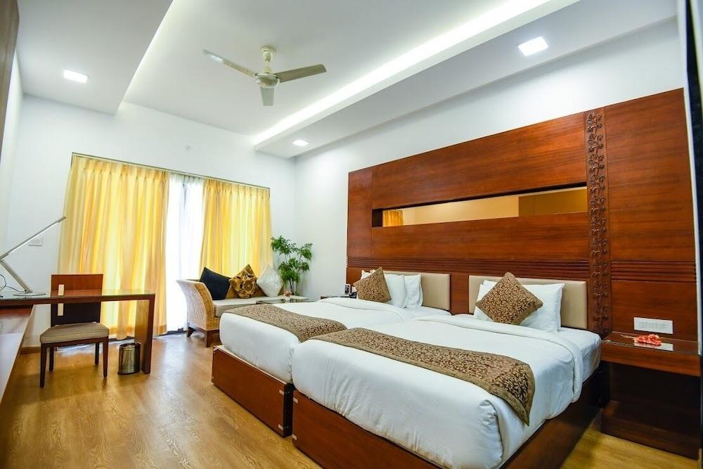 Spoorti Resort and Club