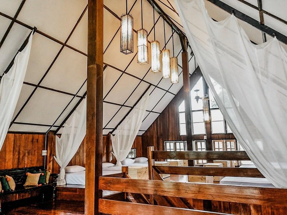 Hug Home Valley ChiangDao - Hostel