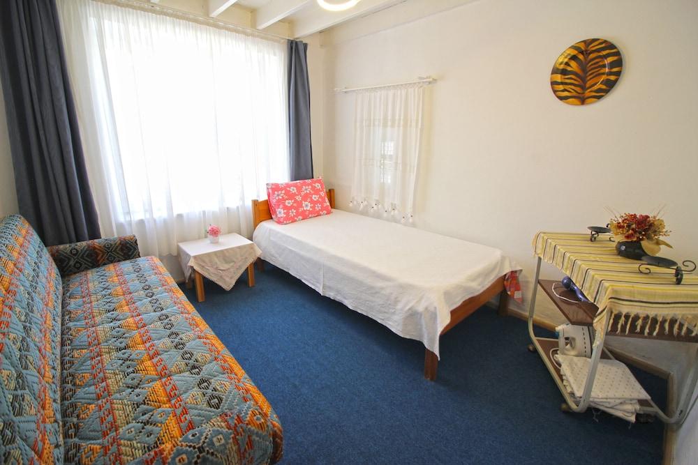 Iskele Ev Pansiyon - Adults Only