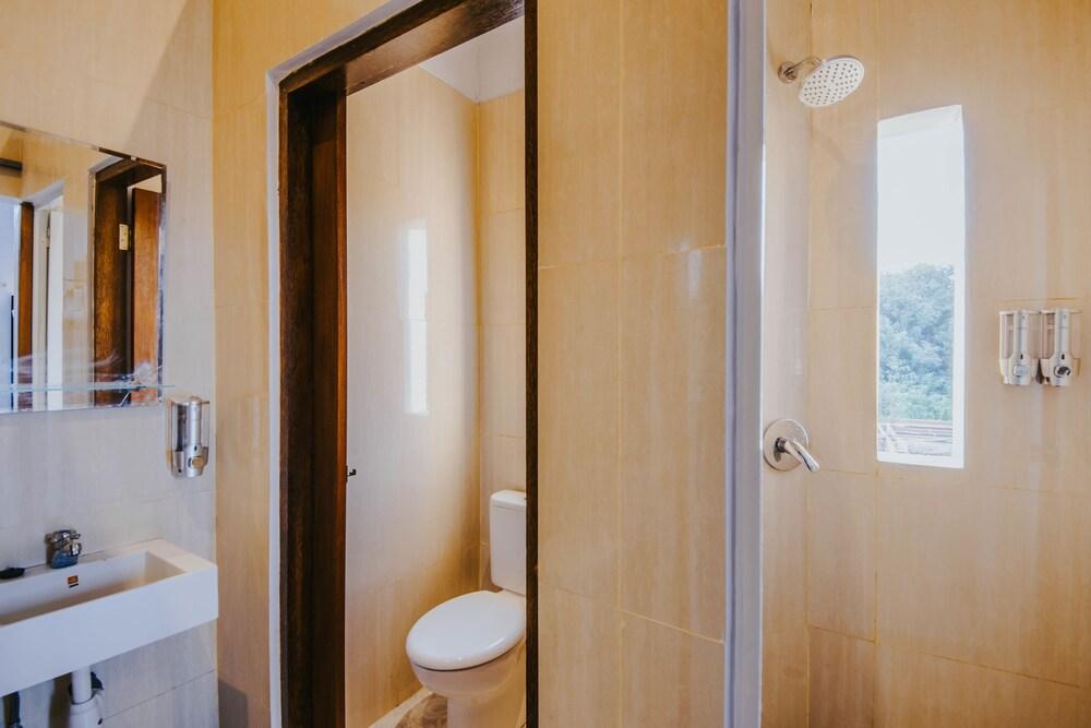 Mai Hostel Lembongan - Adults Only