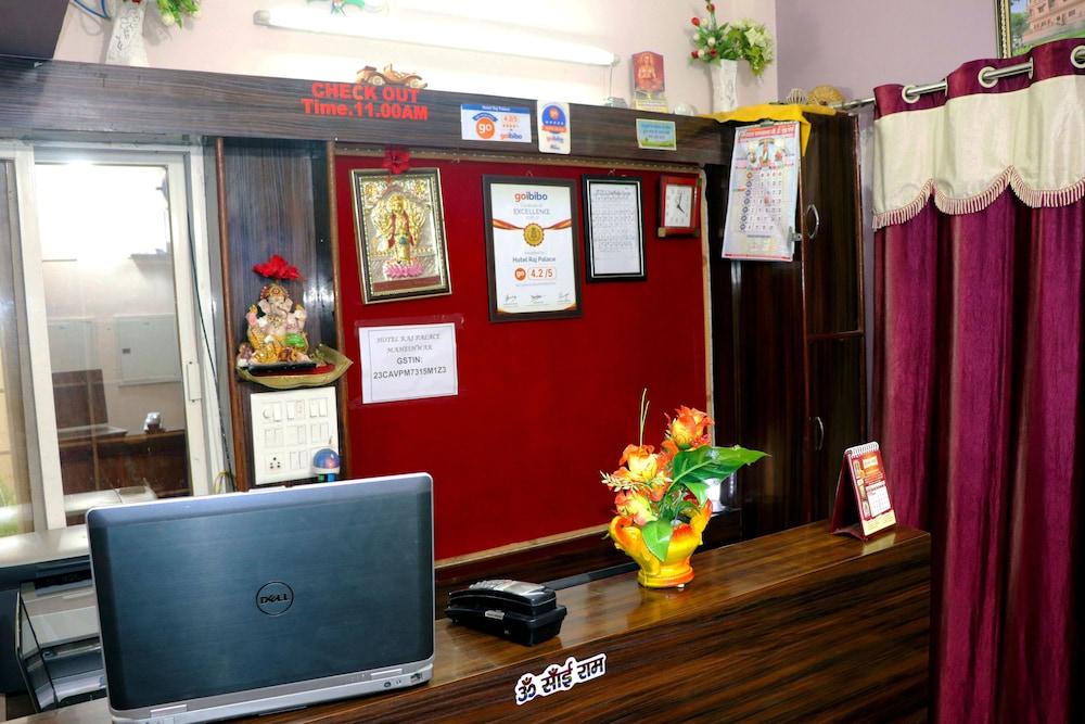 Hotel Raj Palace