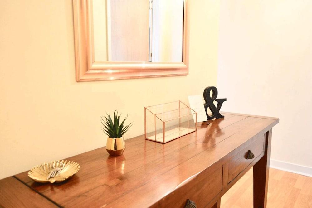 Beautiful Edinburgh Flat With 2 King Bedrooms