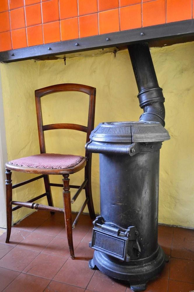 Central and Homely One Bedroom Flat