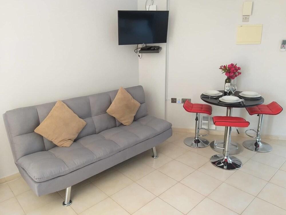 Panoramic Holidays Deluxe 2