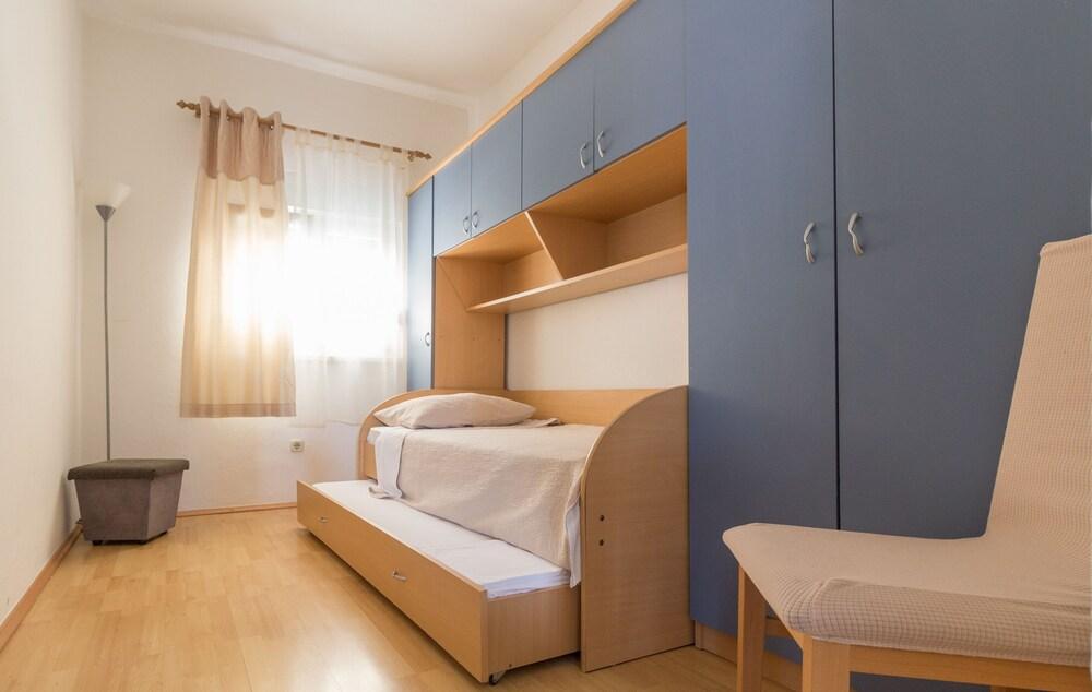 Comfortable Apartment Luka