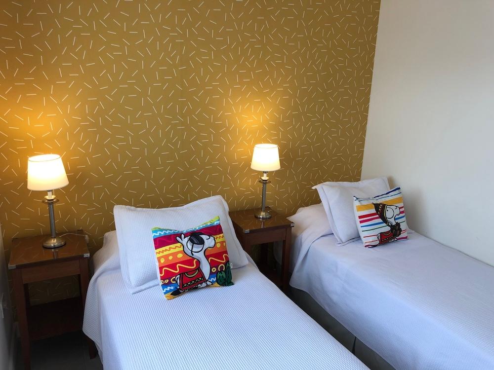 Deluxe 2bedr Apartment With Balcony