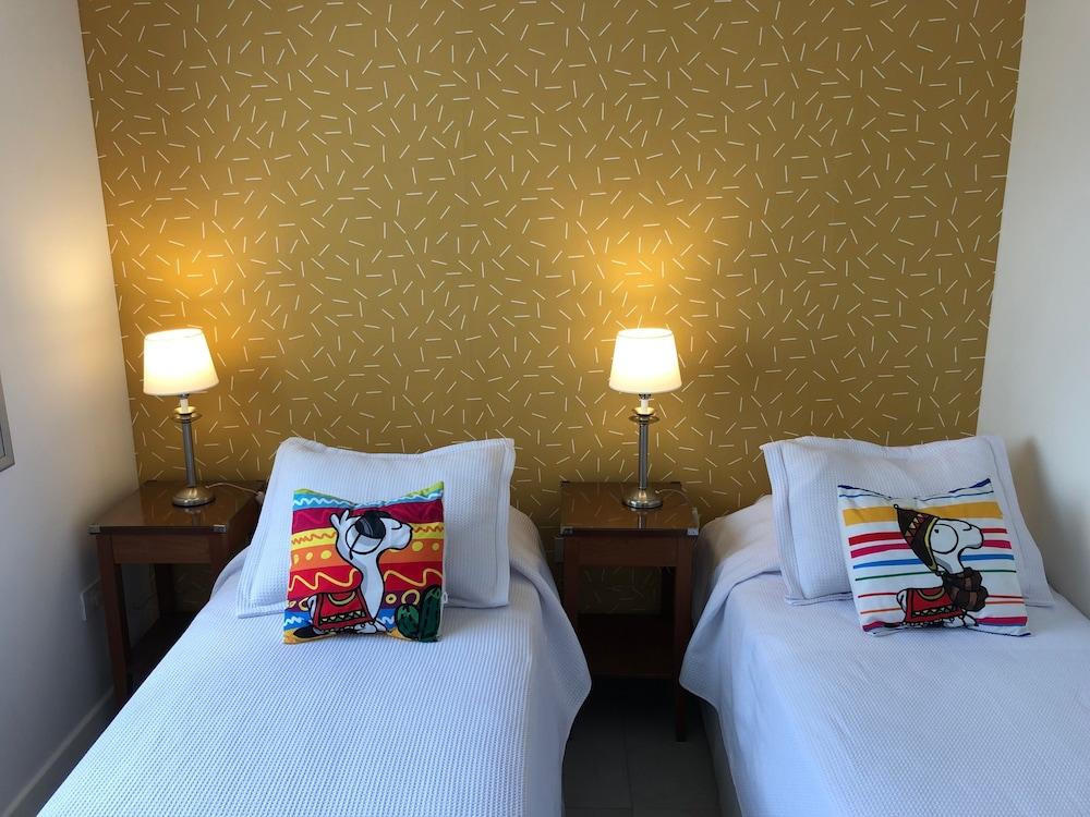 Deluxe 2bedr Apartment With Balcony