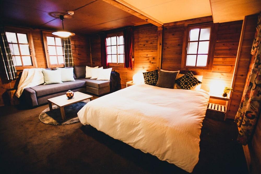 Snowball Chalet at Madarao Mountain