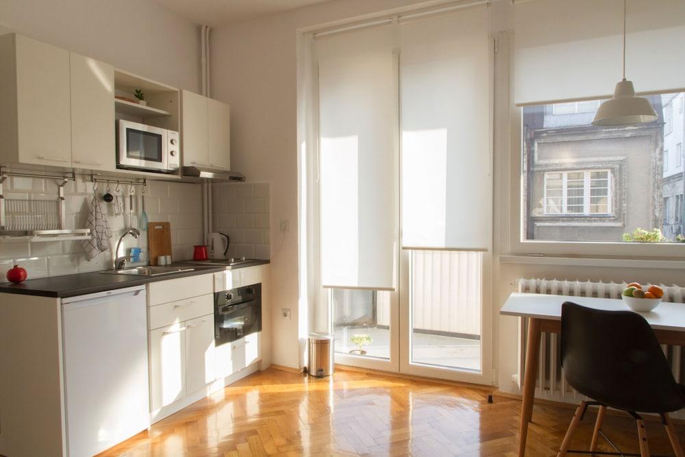 Basco Central Apartment Cloud