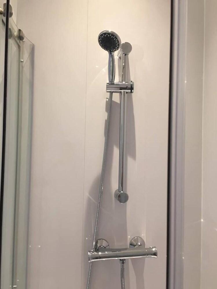 Townhouse @ Allen St - Stoke