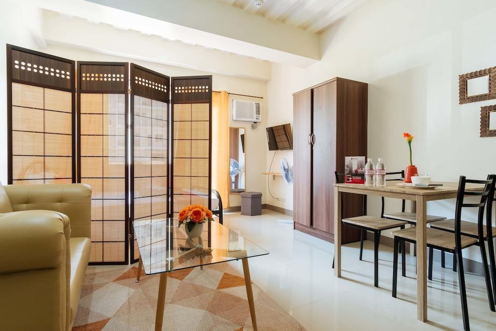 RedDoorz @ Kassel Residences Paranaque