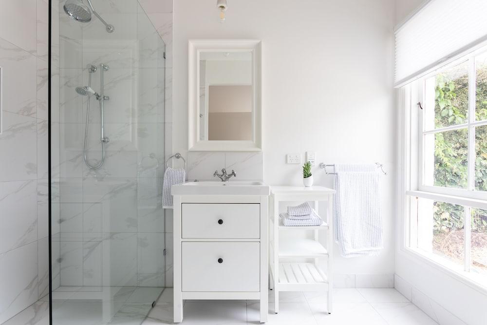 A Cottage In Richmond