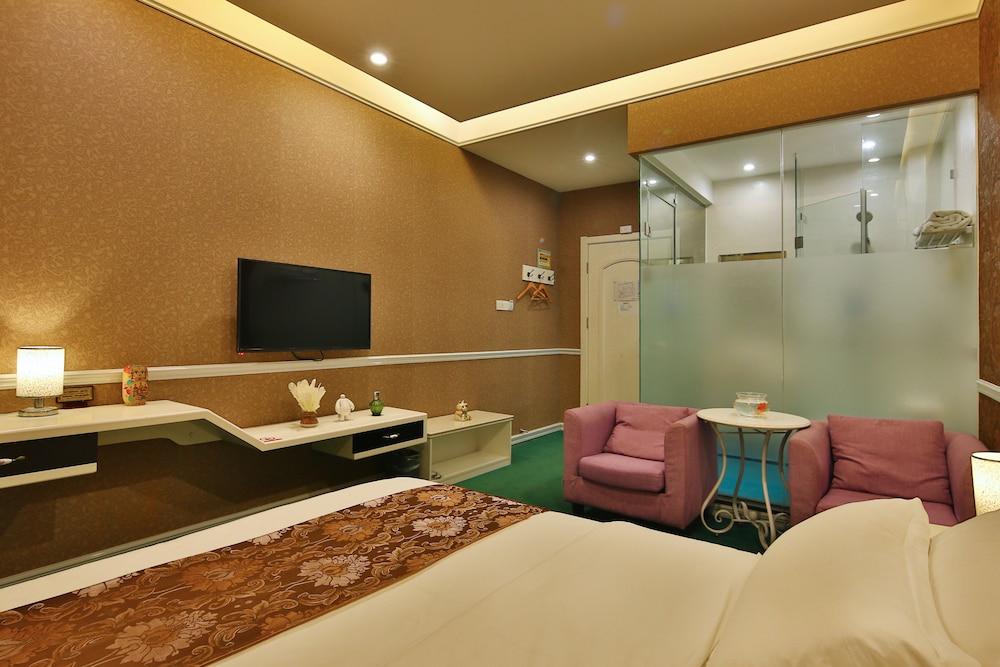 Liyuan Business Hotel