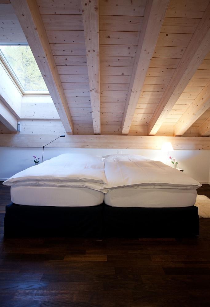 Chalet Altesse Serviced Apartments