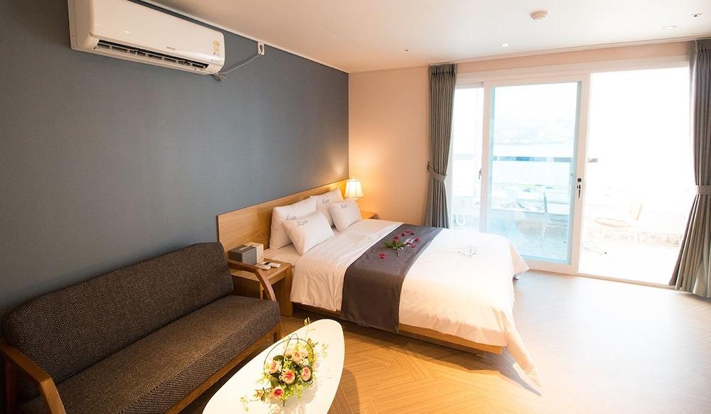 Yeosu Lium Spa Hostel