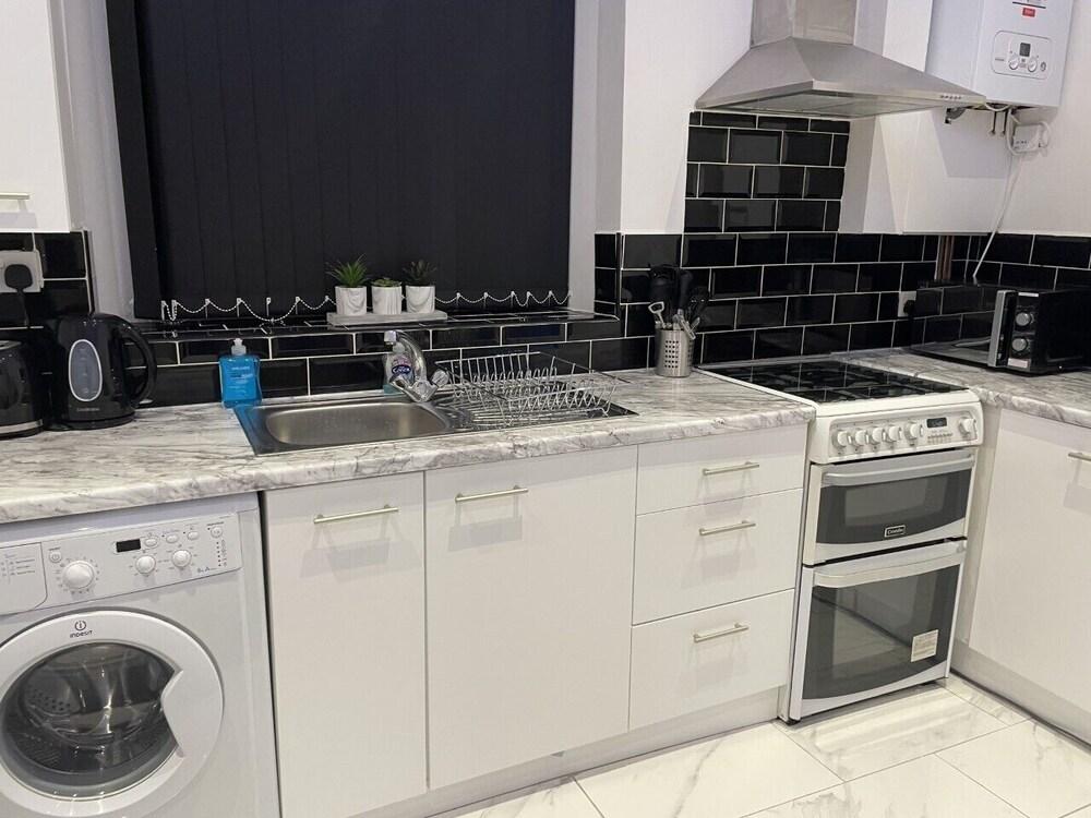 Empreo Serviced Apartments