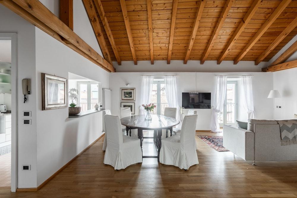 A Casa Nuccia Mansarda Centro di Como